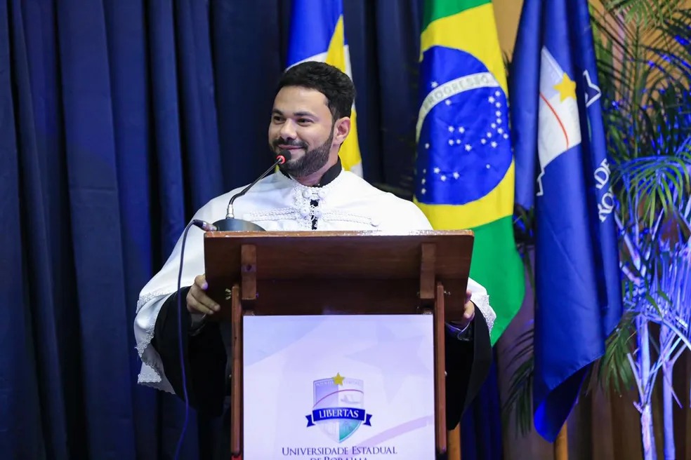 ex-reitor-da-uerr-recebe-nota-100-em-avaliacao-de-desempenho-no-mesmo-dia-em-que-mprr-pediu-prisao