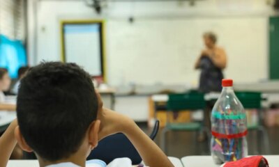 investimento-por-aluno-no-brasil-e-de-1/3-da-media-dos-paises-da-ocde