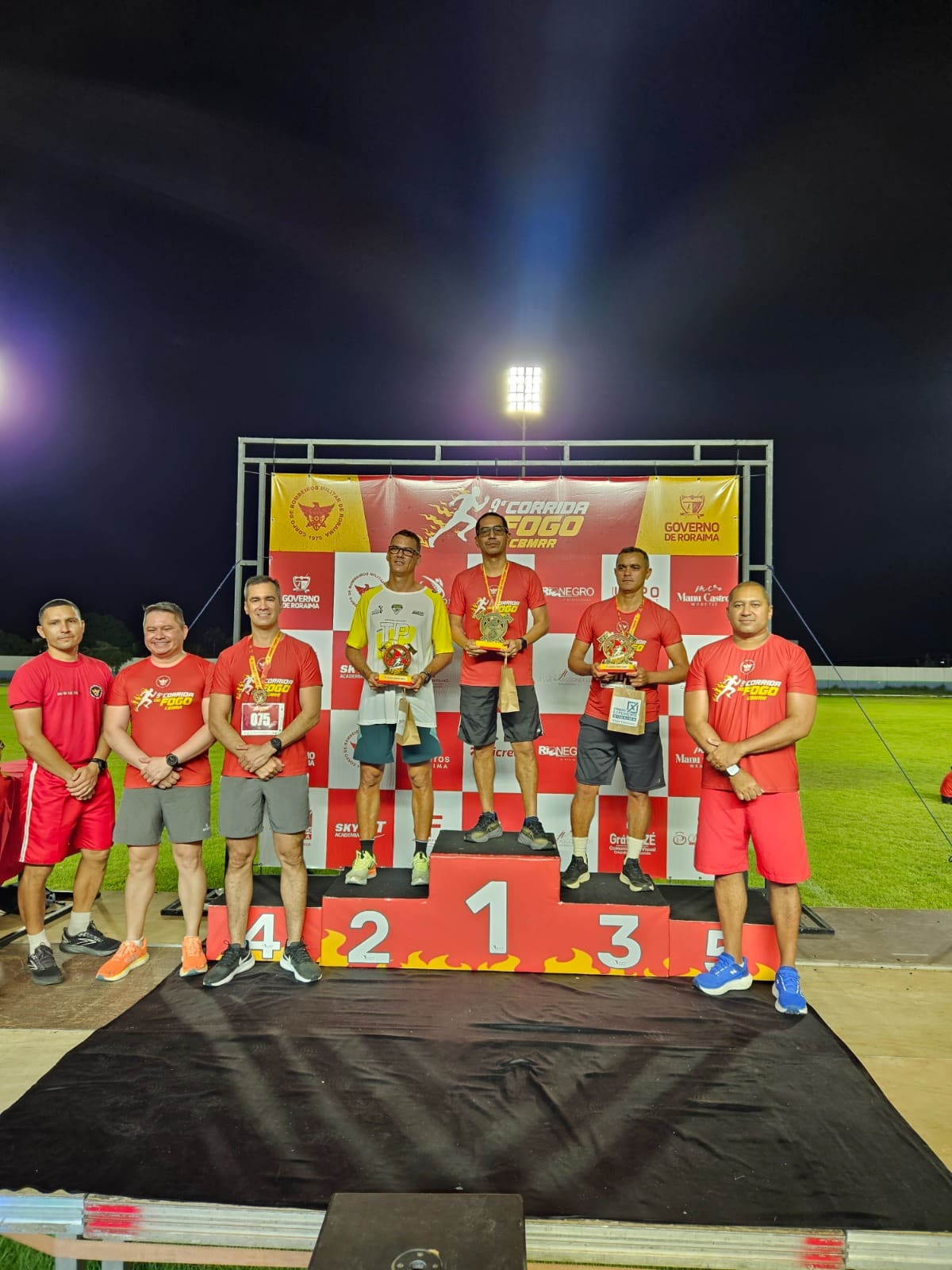 corrida-do-fogo-reune-mais-de-mil-atletas-em-celebracao-aos-50-anos-do-corpo-de-bombeiros-de-roraima