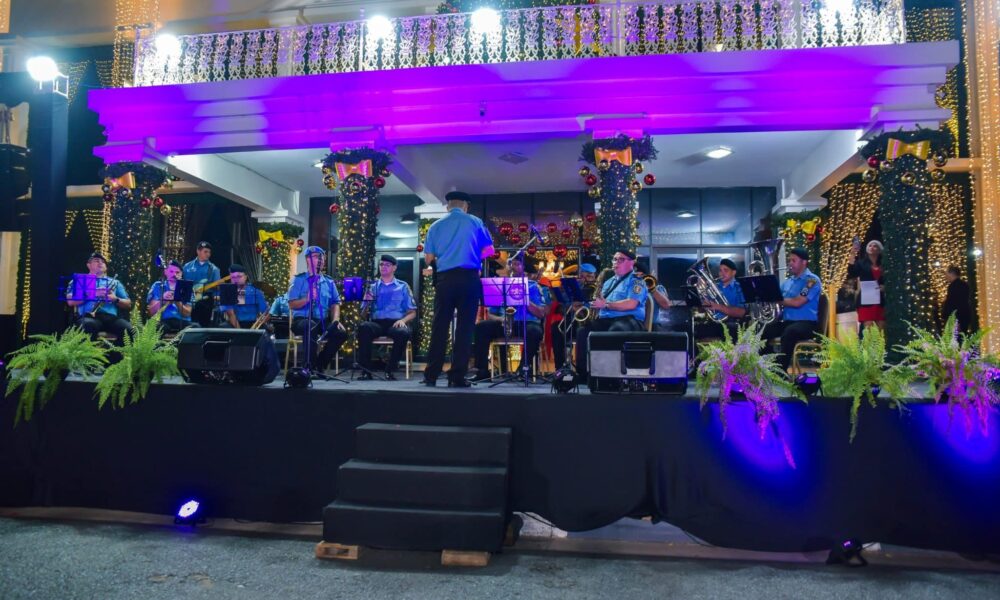 governo-de-roraima-abre-programacao-natalina-com-cantata-e-visitacao-ao-palacio-senador-helio-campos