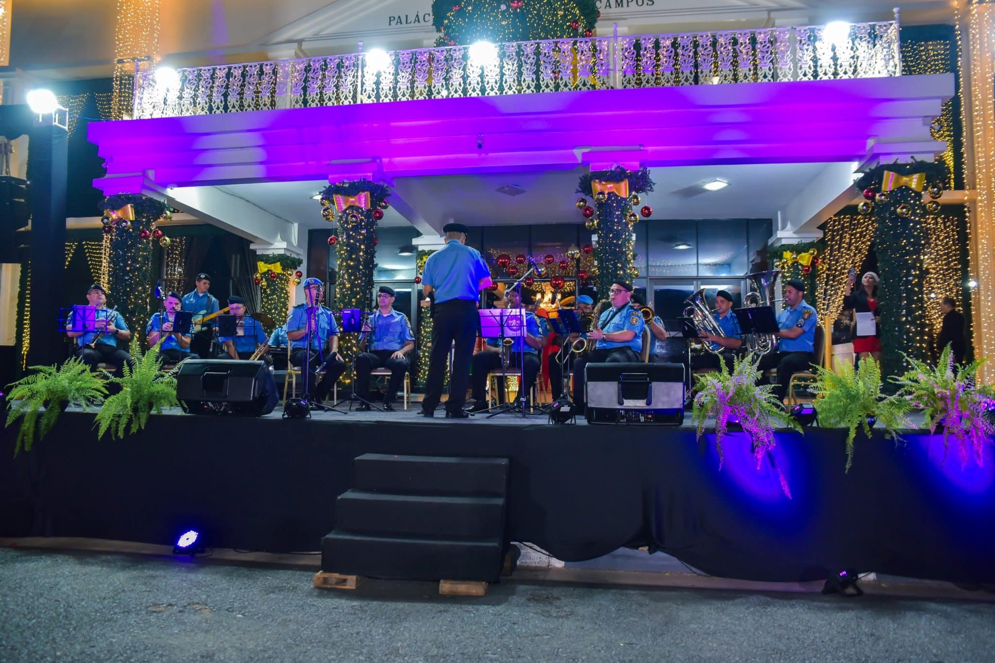 governo-de-roraima-abre-programacao-natalina-com-cantata-e-visitacao-ao-palacio-senador-helio-campos