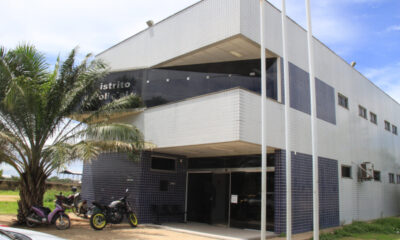 sargento-da-pm-e-ferido-com-facao-durante-confusao-e-dois-suspeitos-sao-presos-em-boa-vista