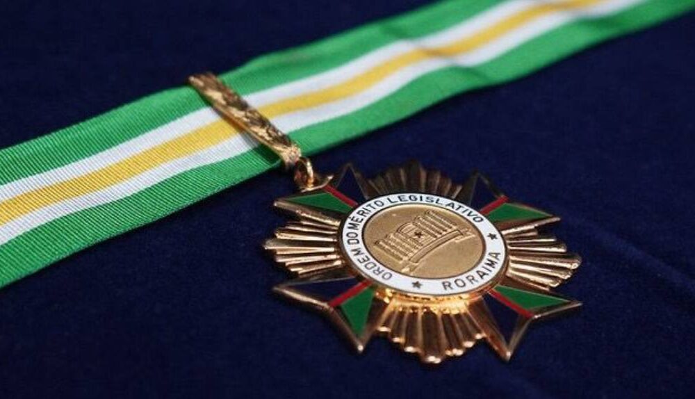 grande-merito-alerr-reconhece-trajetoria-de-militares-com-medalha-do-merito-legislativo