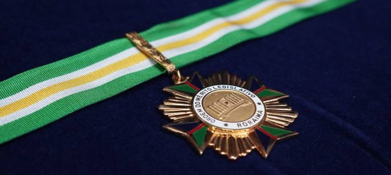grande-merito-alerr-reconhece-trajetoria-de-militares-com-medalha-do-merito-legislativo
