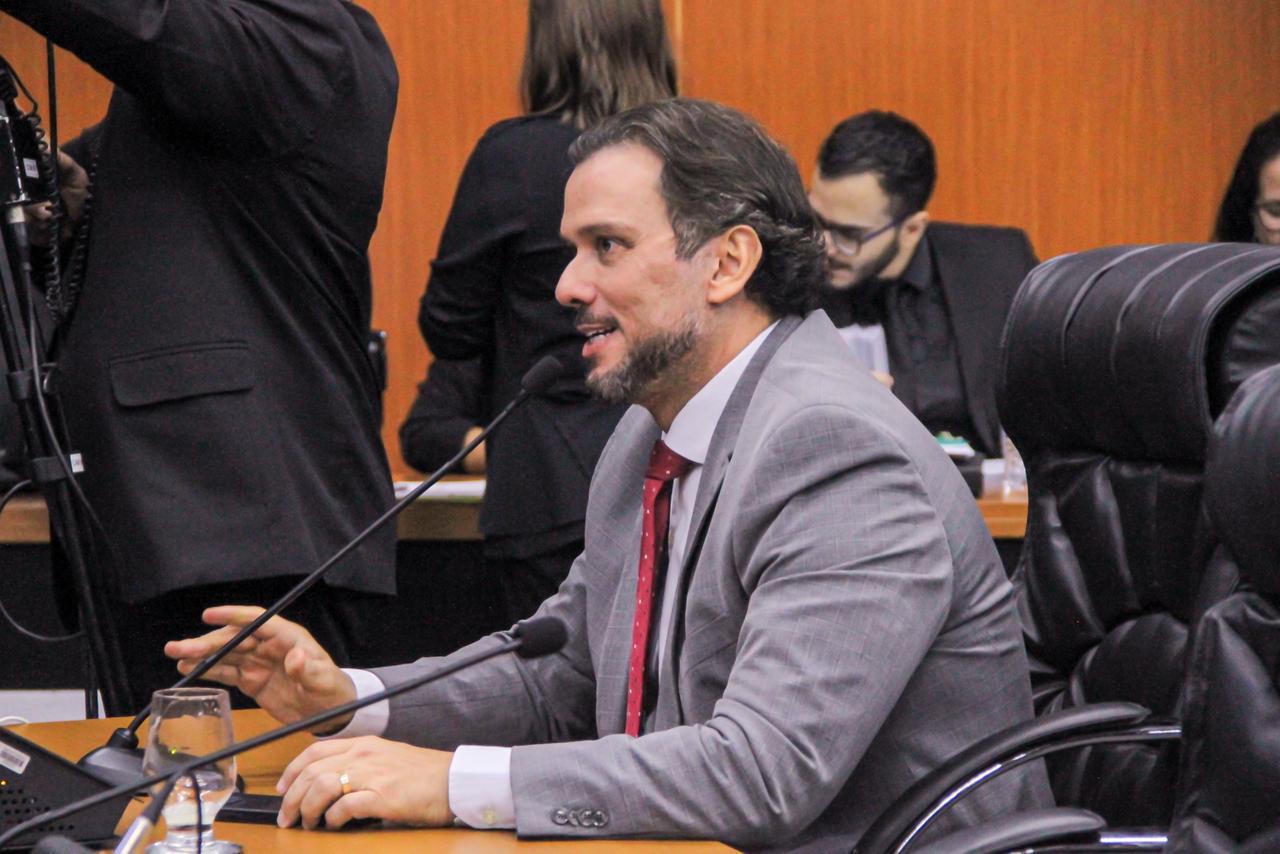 projeto-de-jorge-everton-amplia-transparencia-sobre-capacidade-da-rede-eletrica-em-roraima