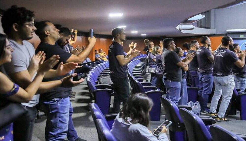 policia-penal-deputados-aprovam-projeto-que-aumenta-o-efetivo-para-900-cargos
