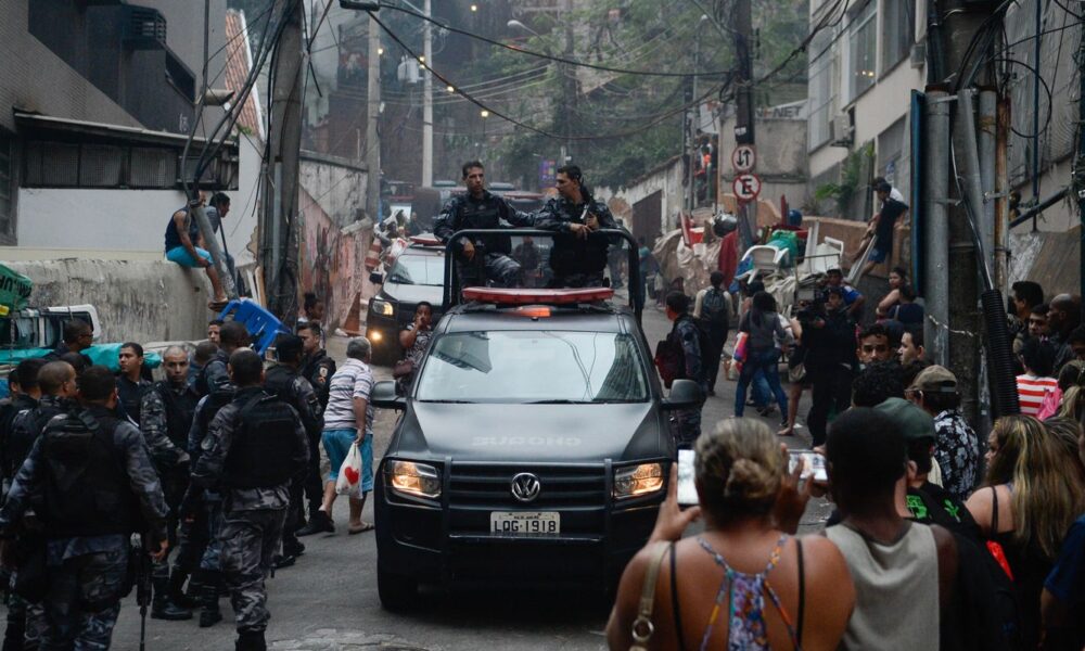 deputado-vai-a-justica-para-derrubar-“gratificacao-faroeste”-no-rio