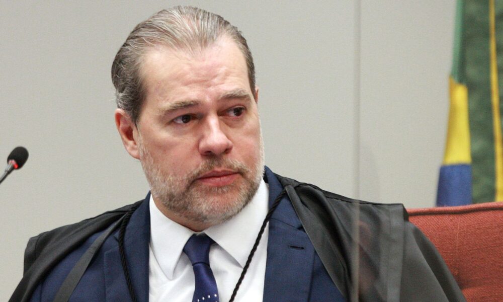 toffoli-mantem-participacao-de-diretor-do-bc-em-acareacao-do-master