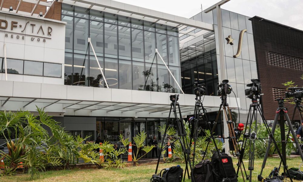 bolsonaro-apresenta-crise-de-solucos-e-pressao-alta-apos-procedimento