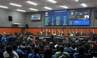 sessao-extraordinaria-deputados-aprovam-materias-legislativas-voltadas-a-regularizacao-de-terras,-saude-e-seguranca-publica-em-rr