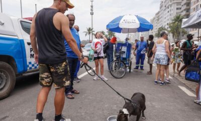 cedae-distribui-agua-para-hidratacao-no-rio
