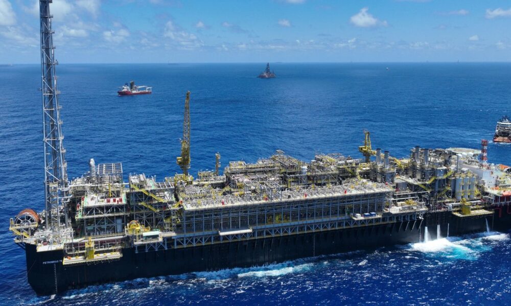 petrobras-inicia-operacao na plataforma-p-78-no campo-de-buzios