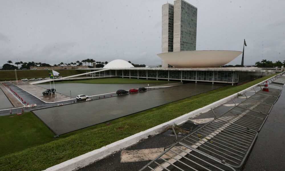 df-tera-seguranca-reforcada-para-atos-de-8-de-janeiro