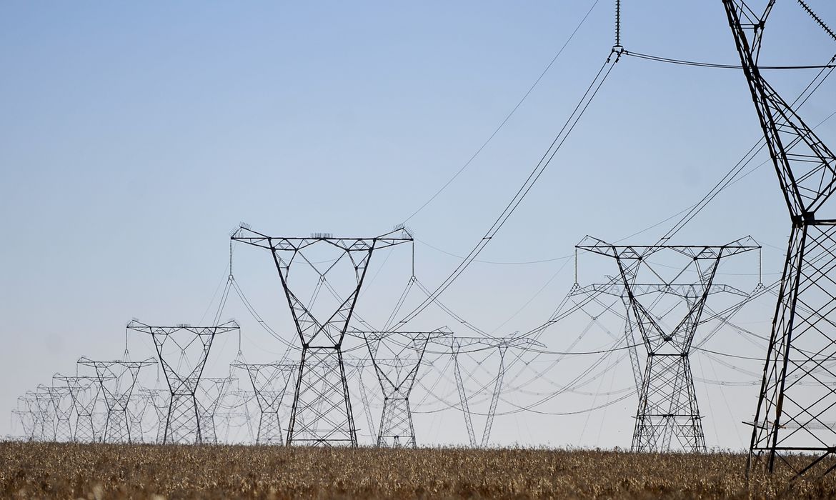 justica-mantem-reajuste-da-energia-em-roraima-e-abre-prazo-para-aneel-explicar-aumento