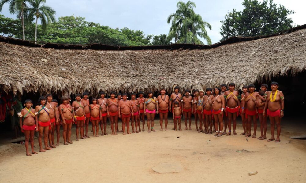 mulheres-indigenas-mantem-cultura,-lideram-comunidades-e-defendem-territorios-em-roraima