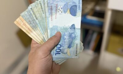 salario-minimo-deve-subir-para-r$-1.717-em-2027,-preve-governo