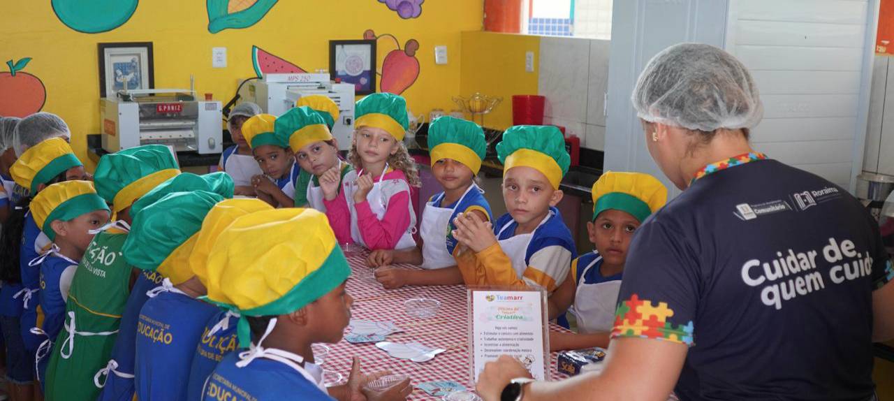 abril-azul-oficina-de-culinaria-marca-segundo-dia-de-programacao-do-teamarr-em-escola-municipal