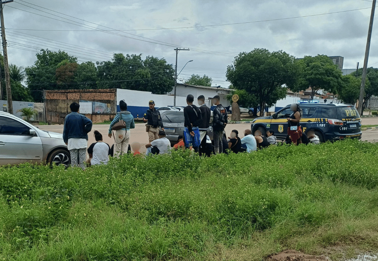 prf-prende-tres-homens-por-transporte-ilegal-de-migrantes-na-br-401,-em-boa-vista