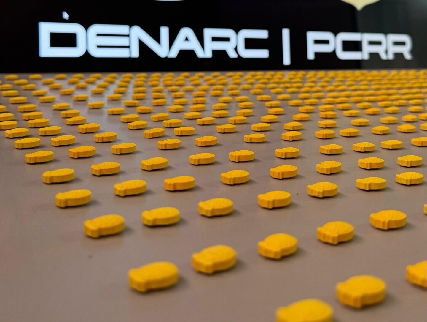 motoboy-e-preso-com-629-comprimidos-de-ecstasy-e-527-g-de-haxixe-avaliados-em-r$-310-mil