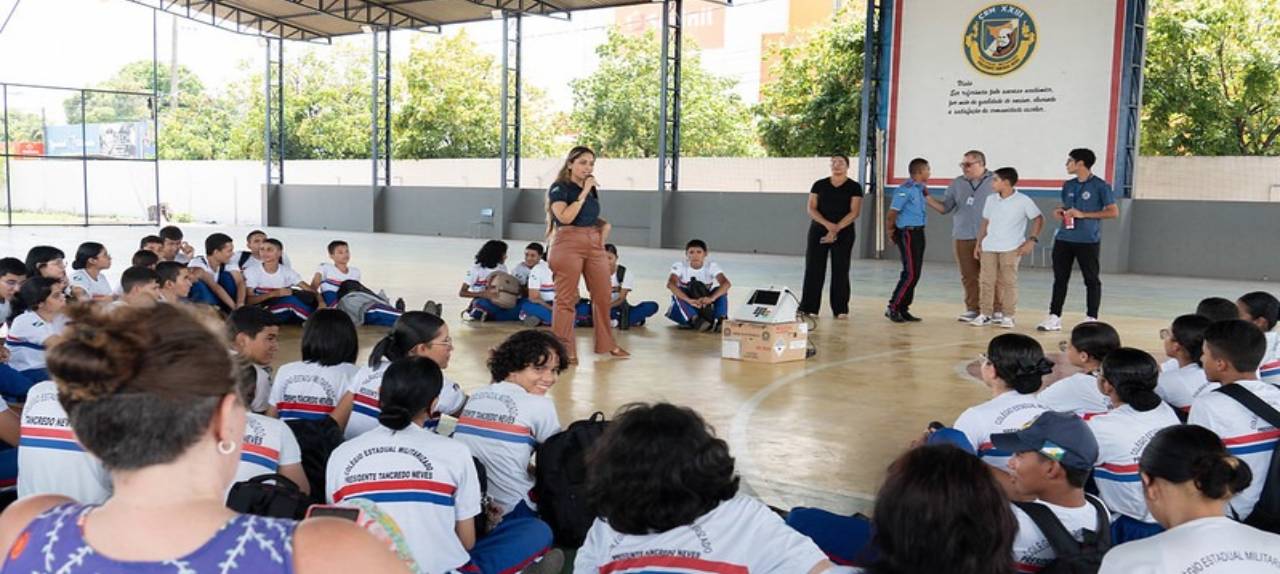 educacao-politica-parlamento-jovem-promove-debate-sobre-voto-consciente-na-escola-tancredo-neves