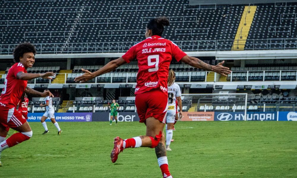inter-aplica-3-a-0-no-santos-fora-de-casa-pelo-brasileirao-feminino