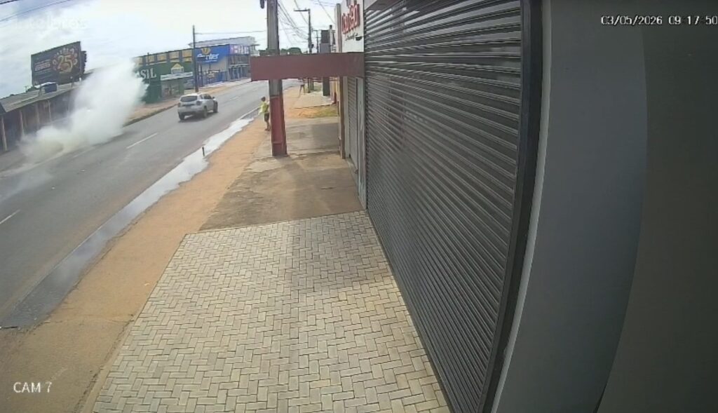 mulher-morre-e-tres-pessoas-ficam-feridas-apos-carro-atingir-pedestres-na-avenida-ataide-teive,-em-boa-vista