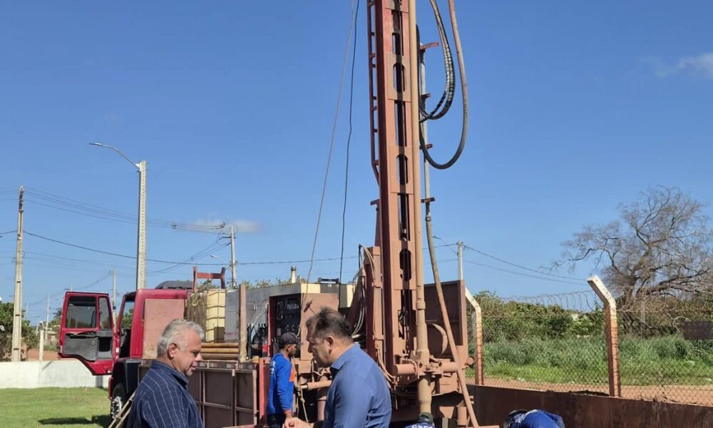 novo-poco-e-adutora-vao-reforcar-abastecimento-de-agua-no-bairro-joao-de-barro
