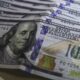 dolar-fecha-abaixo-de-r$-4,90-pela-primeira-vez-em-28-meses