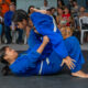 esporte-e-superacao-copa-de-jiu-jitsu-do-ccjuv-fortalece-integracao-entre-alunos-e-familias