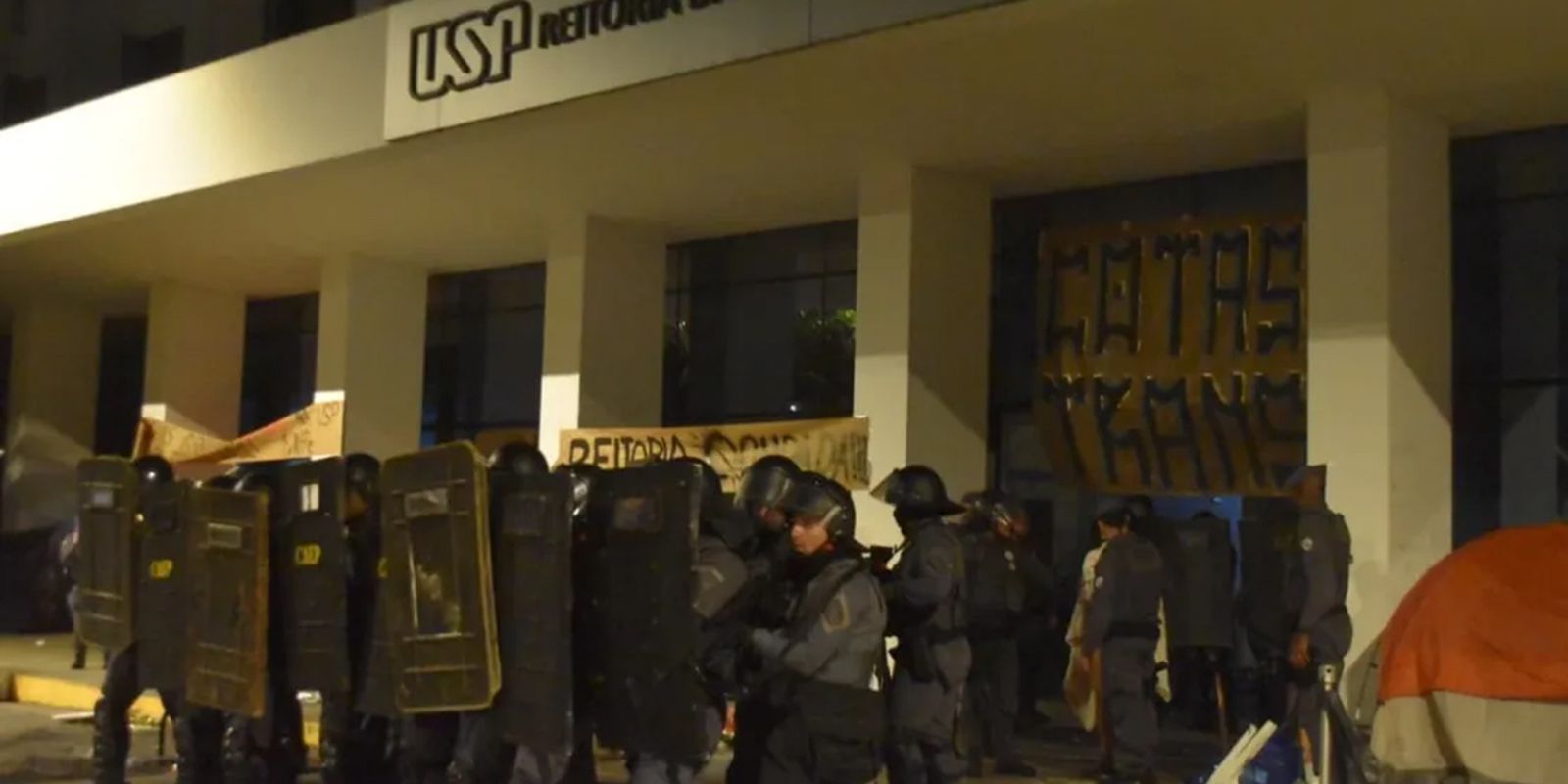 vereadores-provocam-universitarios-em-sp-e-ato-tem-confronto