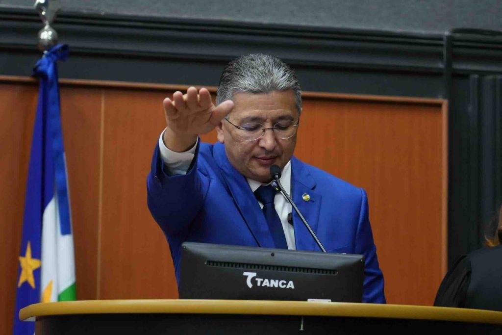 uniao-brasil-libera-parlamentares-para-apoiarem-qualquer-candidato-na-eleicao-suplementar-ao-governo-de-roraima