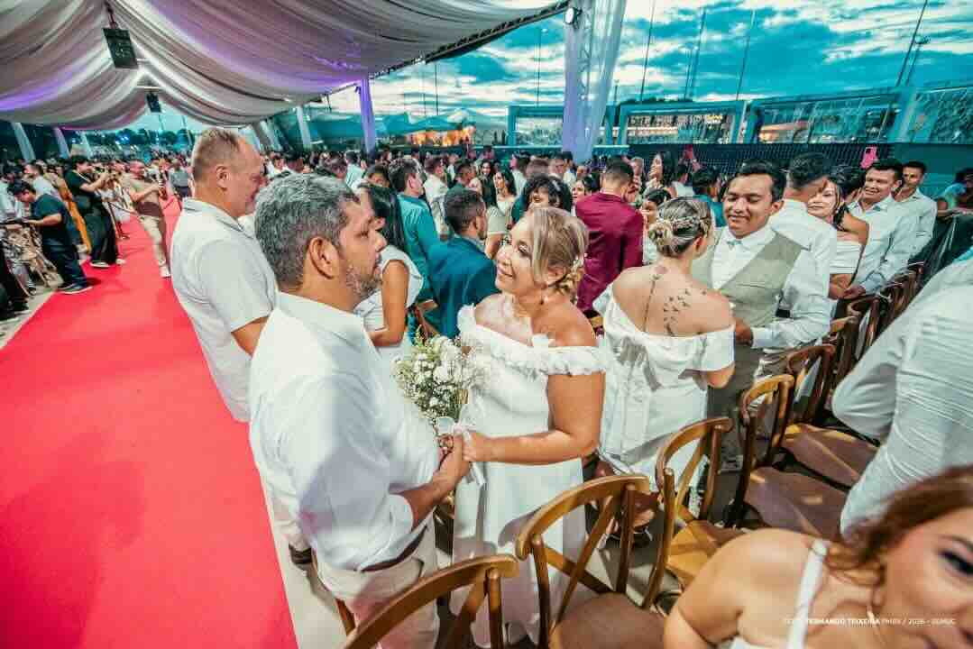 casamento-coletivo-oficializa-uniao-de-265-casais-no-parque-do-rio-branco,-em-boa-vista