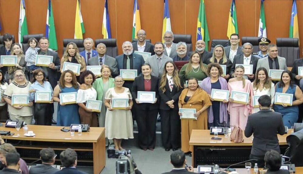 reconhecimento-alerr-homenageia-defensores-e-servidores-da-dpe-rr-com-comenda-orgulho-de-roraima