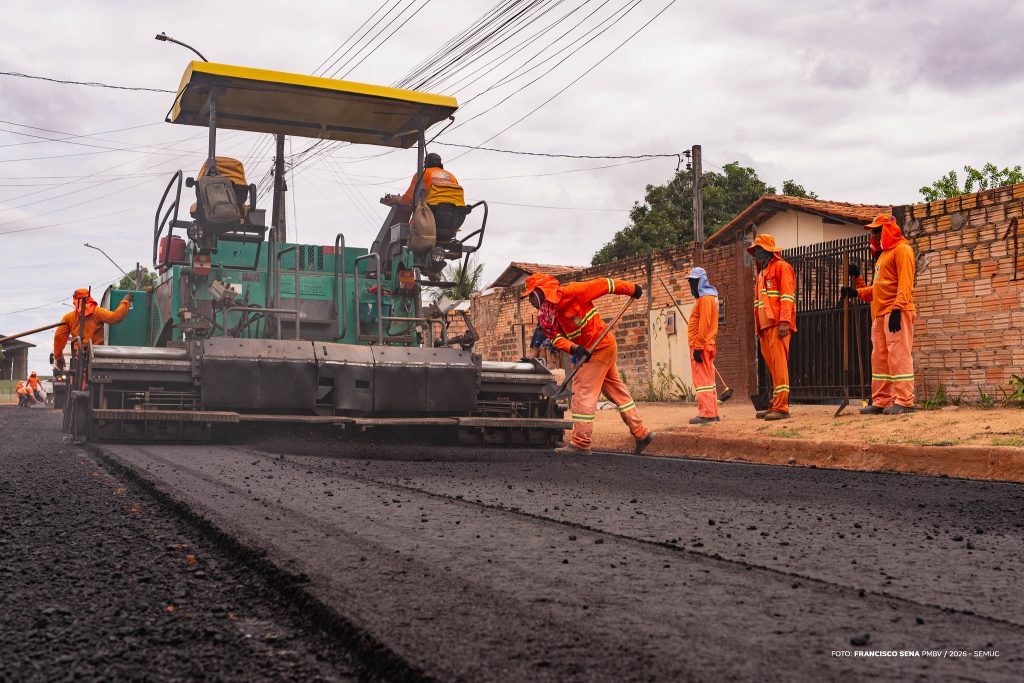 operacao-tapa-buraco-ja-recuperou-mais-de-350-ruas-e-avenidas-em-boa-vista-neste-ano
