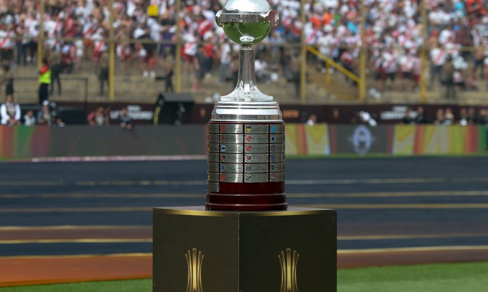 fluminense-avanca-e-flamengo-garante-melhor-campanha-da-libertadores