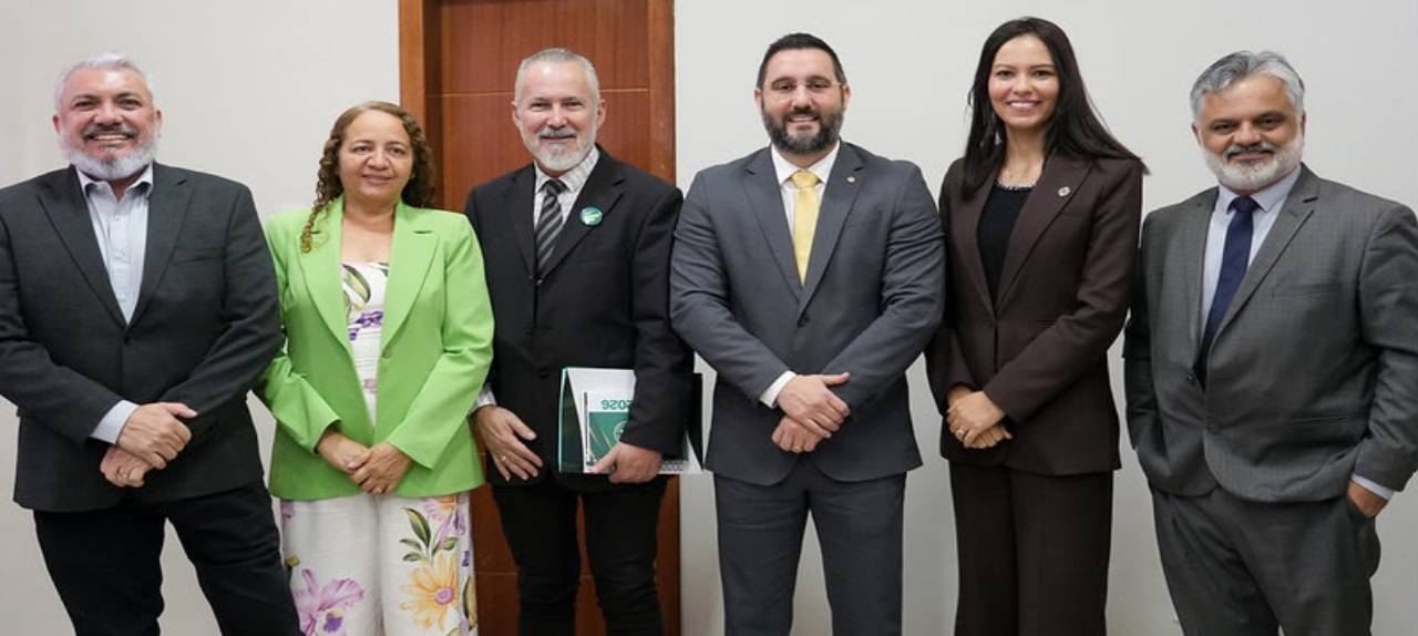 dialogo-e-parceria-defensoria-publica-busca-fortalecimento-institucional-em-reuniao-na-assembleia-legislativa