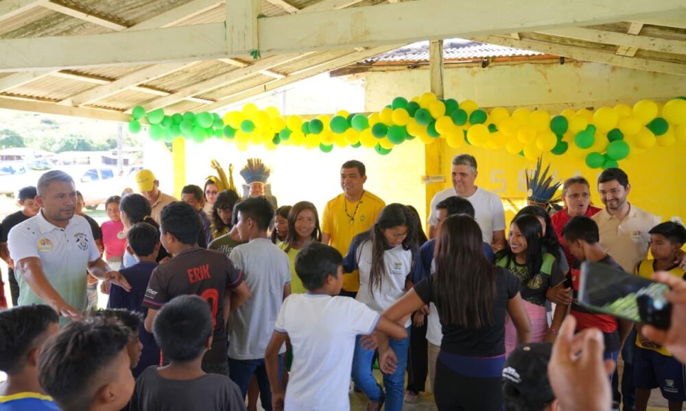 soldado-sampaio-visita-comunidades-indigenas-do-uiramuta-e-anuncia-investimentos-em-saude-e-educacao