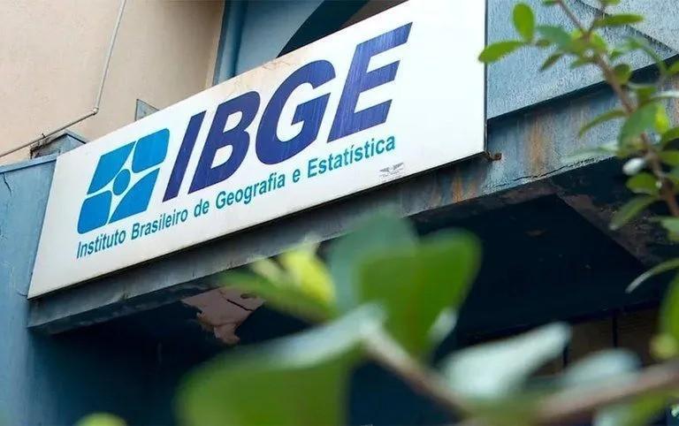 ibge-abre-8.238-vagas-temporarias-para-o-censo-agropecuario-2026;-salarios-chegam-a-r$-4-mil
