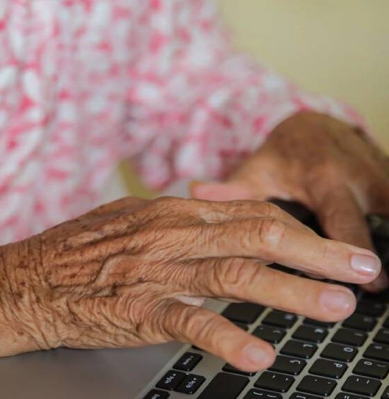 cuidado-e-protecao-junho-violeta-reforca-a-importancia-do-combate-a-violencia-contra-a-pessoa-idosa