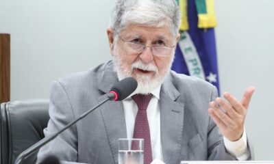 celso-amorim:-ia-sob-controle-de-poucas-empresas-piora-desigualdades