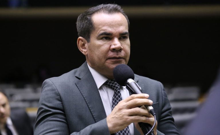 relator-de-roraima-aprova-criacao-de-91-cargos-comissionados-na-dpu,-mas-admite-que-numero-e-insuficiente