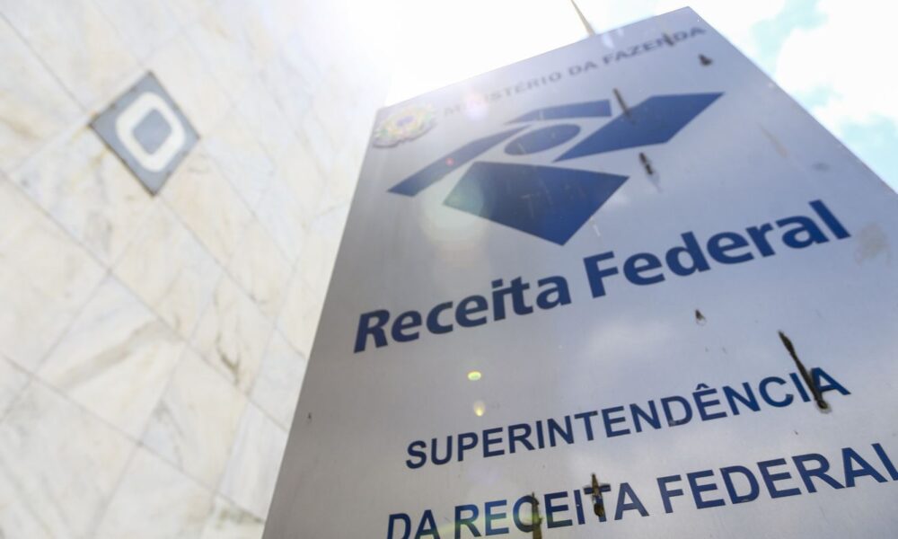 receita-paga-lote-especial-de-restituicao-automatica-em-julho