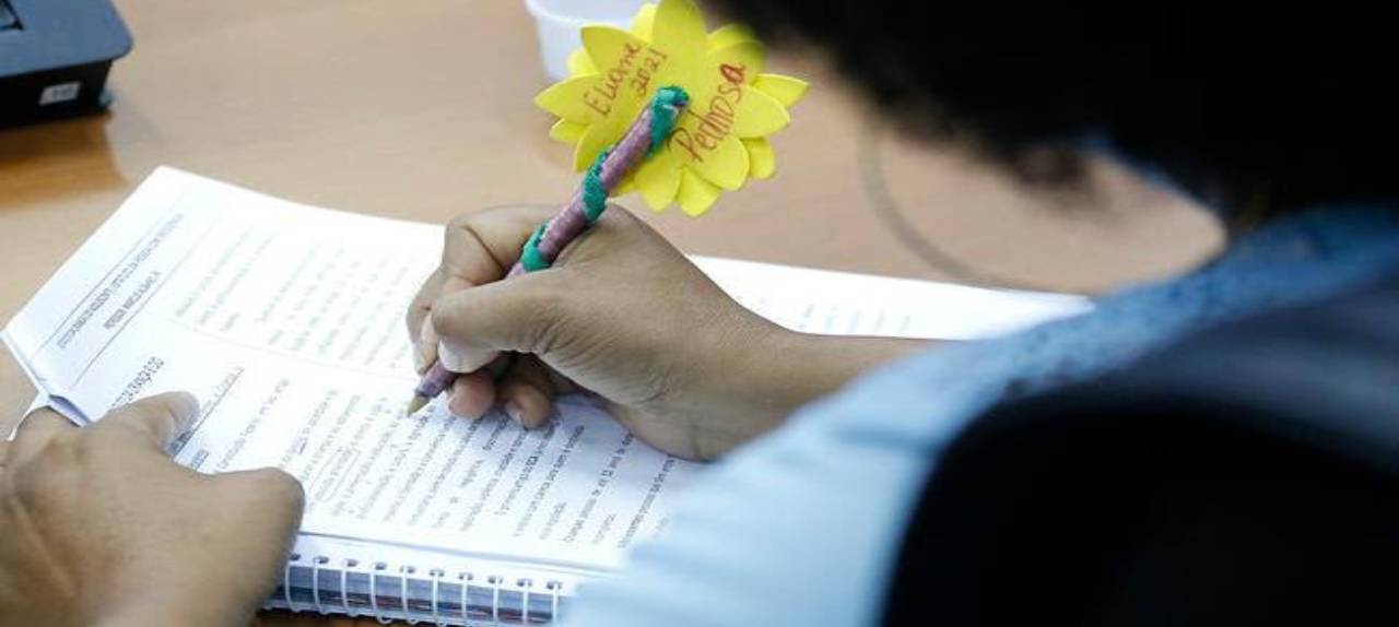 revisao-alerr-escolegis-promove-aulao-gratuito-para-inscritos-no-concurso-da-assembleia-legislativa-de-roraima