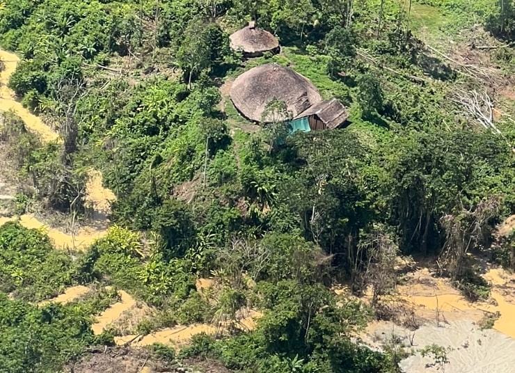 justica-mantem-decisao-que-obriga-uniao-e-estado-a-construir-escola-indigena-yanomami