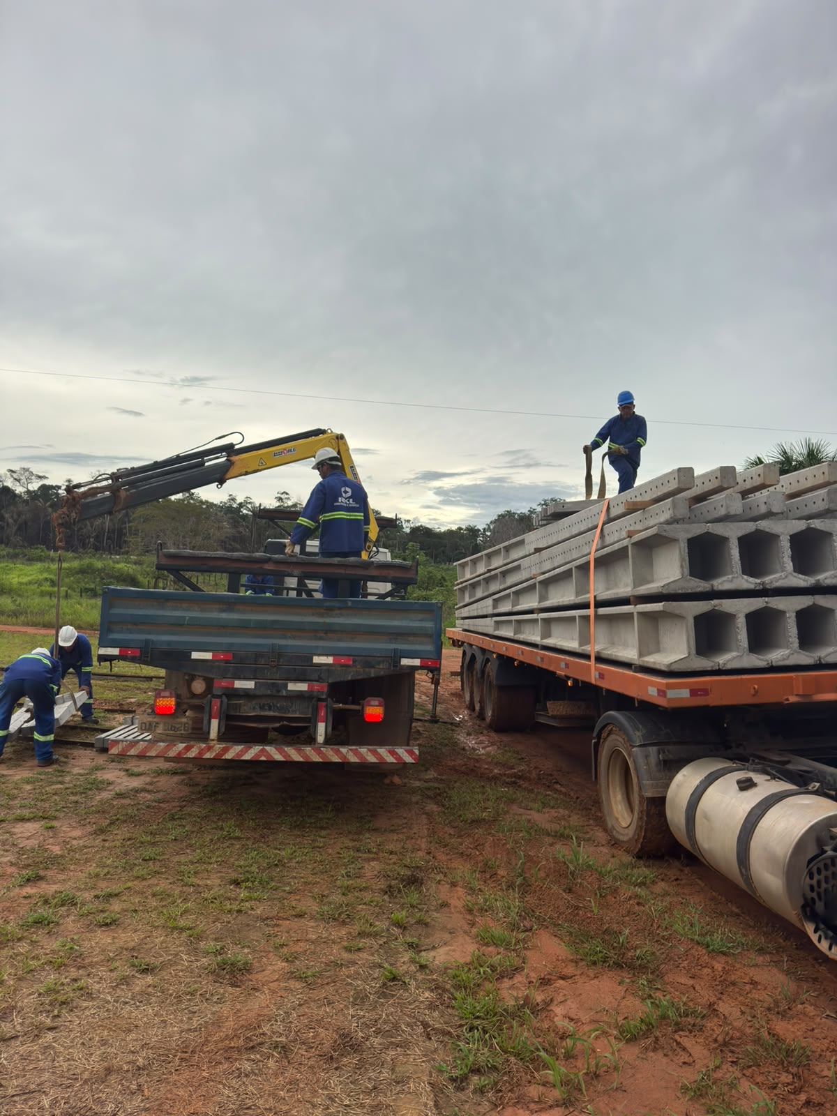 governo-inicia-implantacao-de-rede-eletrica-na-vila-ottomar-e-beneficia-mais-de-100-moradores-no-canta