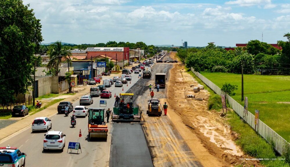 prefeitura-inicia-asfaltamento-da-duplicacao-da-avenida-venezuela-em-boa-vista