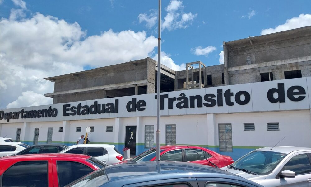 documento-de-veiculo-vencido-em-29-de-marco-deste-ano-deve-ser-pago-ate-sabado,-27-de-junho
