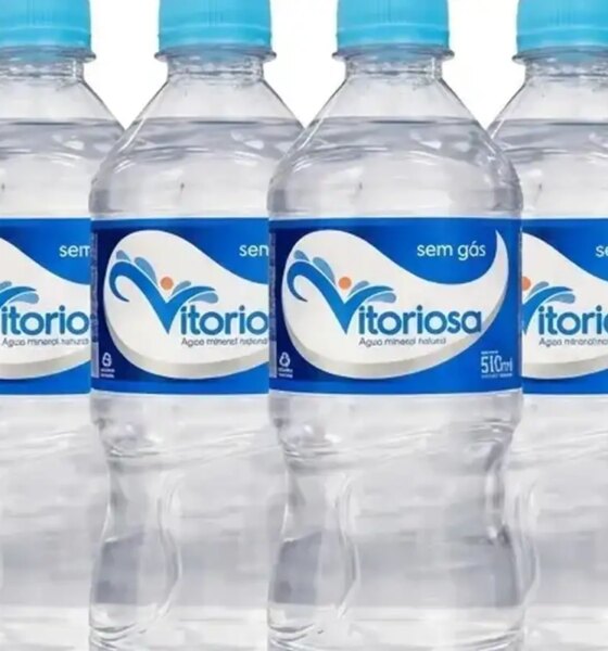 anvisa-interdita-agua-mineral-da-marca-vitoriosa-por-conter-coliformes