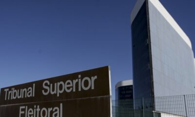 tse-rejeita-acao-para-derrubar-imagem-de-bolsonaro-feita-por-ia
