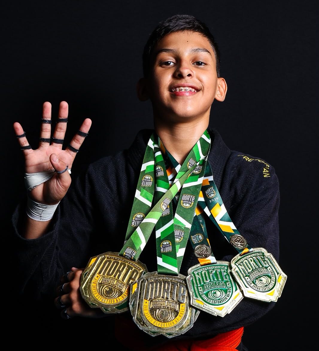 lutador-de-13-anos-disputa-cinturao-do-campeonato-amazonense-de-luta-livre-de-praia